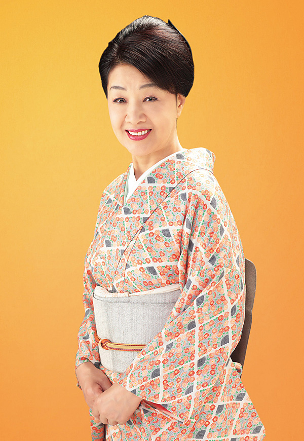 プロフィール 金田たつえ 日本コロムビアオフィシャルサイト