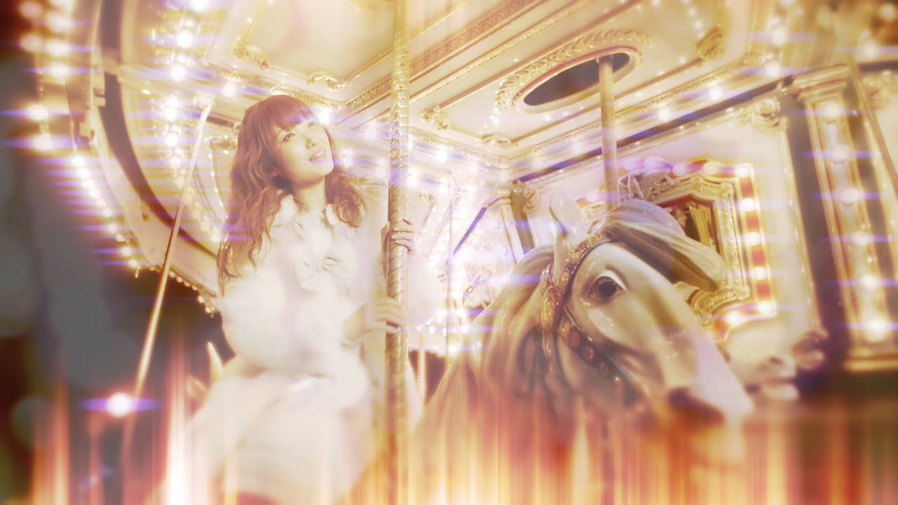 内田彩 / Floating Heart