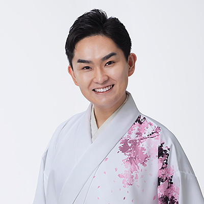 彩青(りゅうせい)