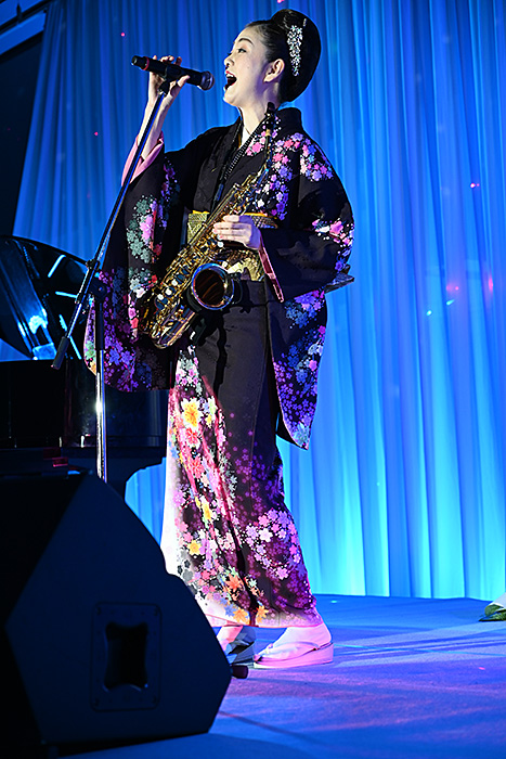 多岐川舞子 35周年ディナーショー ありがとうを歌にして　続く道をあなたと共に…