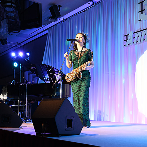 多岐川舞子 35周年ディナーショー ありがとうを歌にして　続く道をあなたと共に…