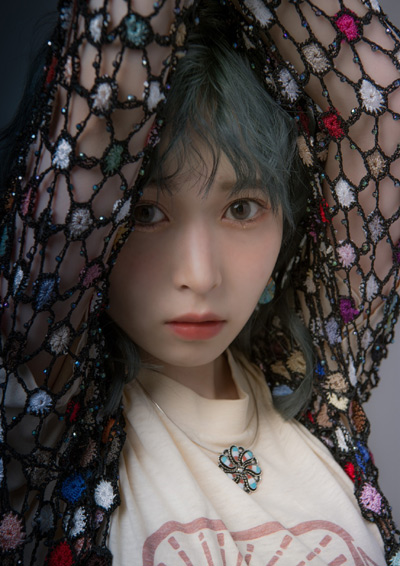プロフィール 藤川千愛 日本コロムビアオフィシャルサイト