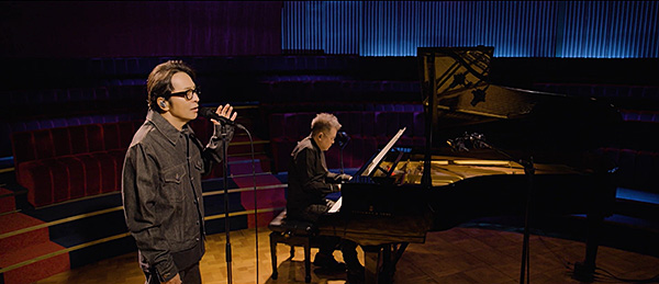 HIDEAKI TOKUNAGA COVERS SPECIAL SESSION