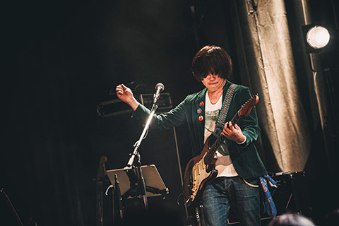 馬の骨ライブ写真(3)