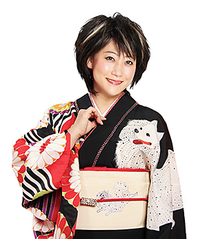 水谷千重