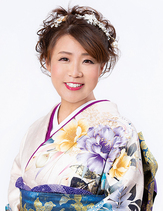 結城さおり